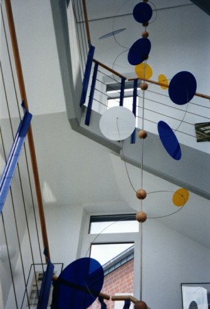 Kinetisches Raumobjekt Gro�e Spiralkreise, Detail, Gesamth�he 10,00 m